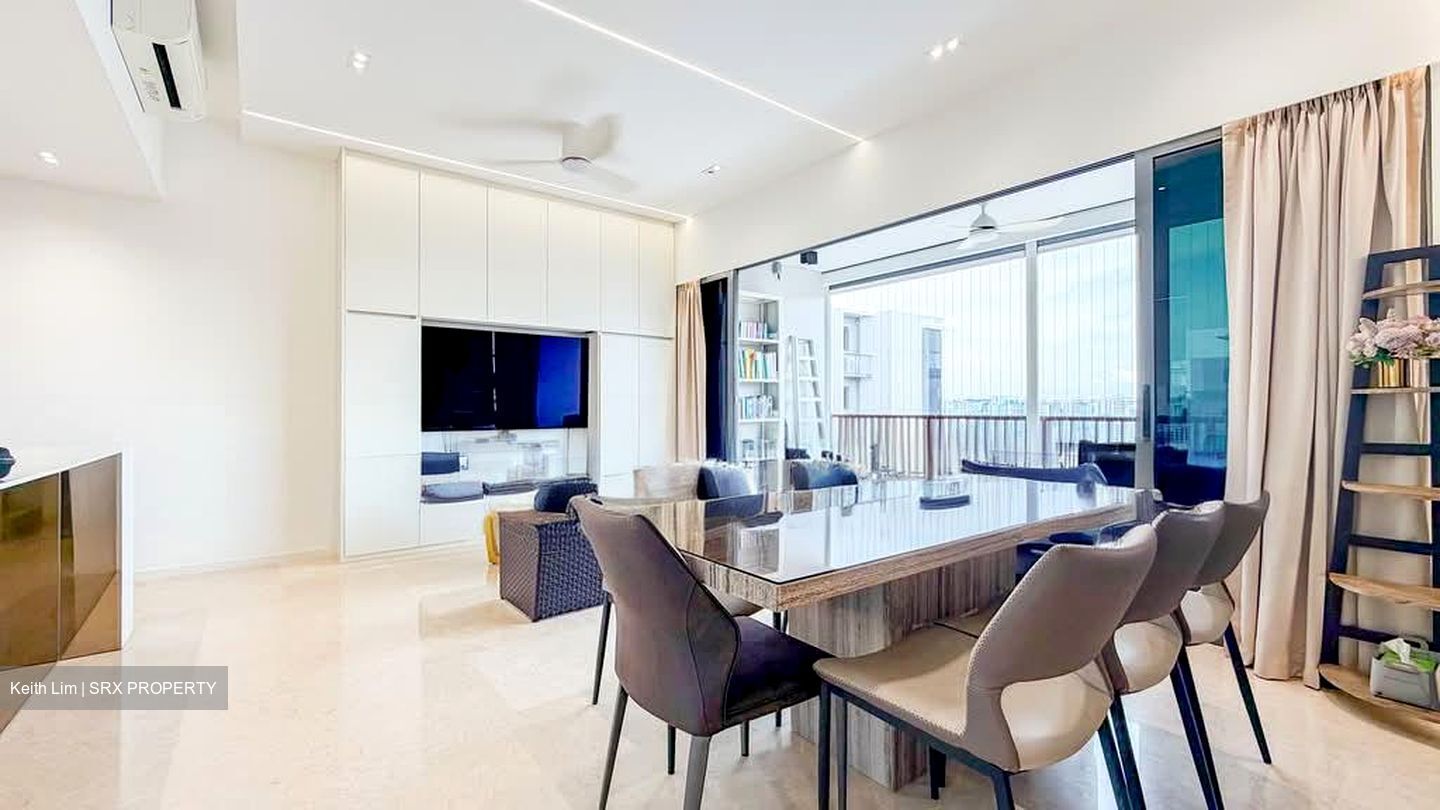 Lakeville (D22), Condominium #555296781